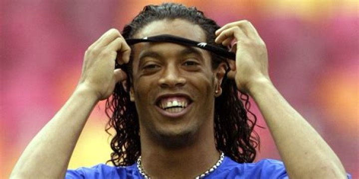 Is Ronaldinho Still Single? Find Out The Truth