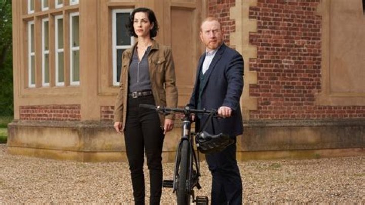 Meet The Leading Partner Of Sonita Henry