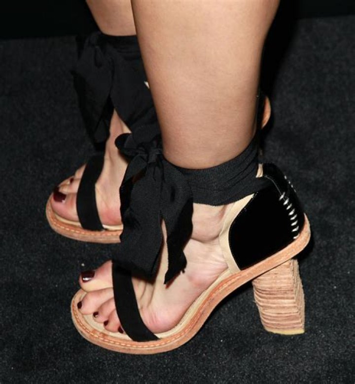 Perfect Abigail Spencer Feet Pictures And Videos