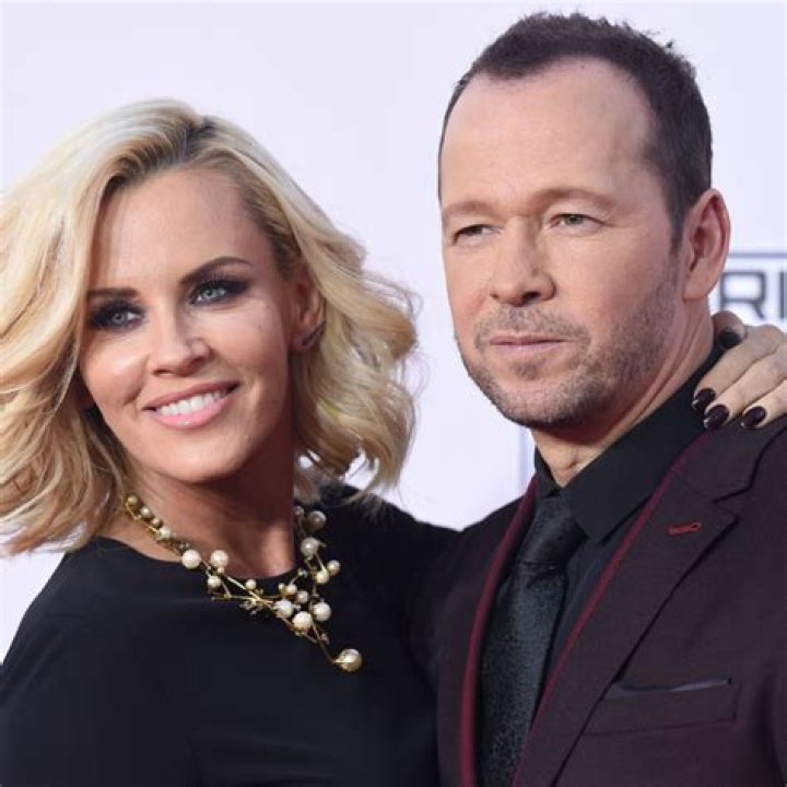 Unraveling The Mystery Behind Donnie Wahlberg's Divorce
