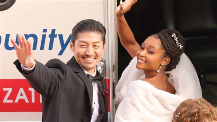 Unraveling The Mystery: Is Sasha Roiz Married?